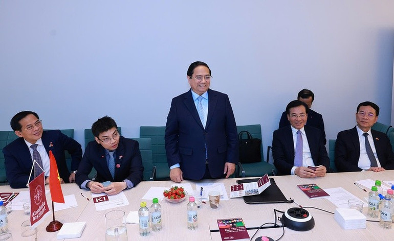 Thủ tướng Phạm Minh Chính nêu rõ, Việt Nam và Thụy Điển đã có truyền thống hợp tác y tế hơn 55 năm, ngay từ những năm tháng chiến tranh đầy gian khó của Việt Nam. (Ảnh: TTXVN) b3.jpg