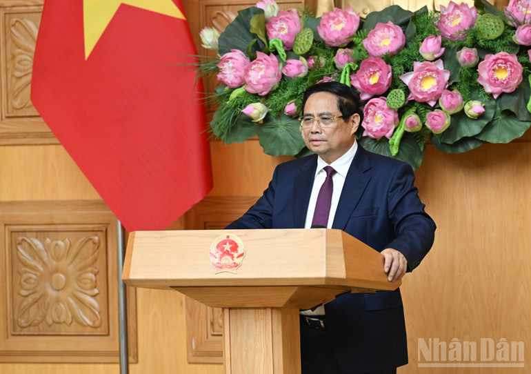 Thủ tướng Phạm Minh Chính phát biểu ý kiến tại buổi gặp mặt. (Ảnh: Trần Hải) ndo_br_c1.jpg
