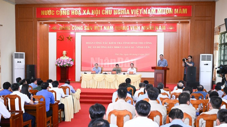 Quang cảnh cuộc họp. (Ảnh: TRẦN HẢI) ndo_c_a16-1164.jpg