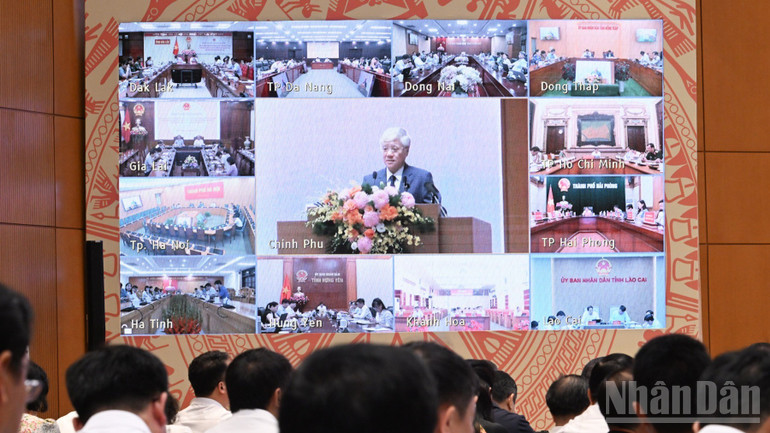 ndo_br_a12-6599.jpg