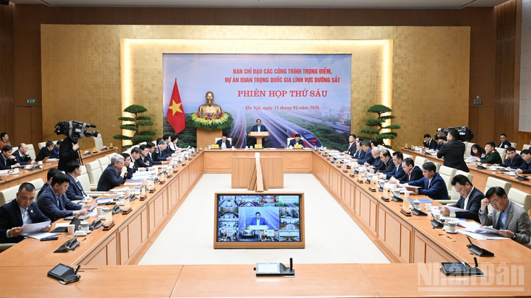 Quang cảnh phiên họp. (Ảnh: Trần Hải)