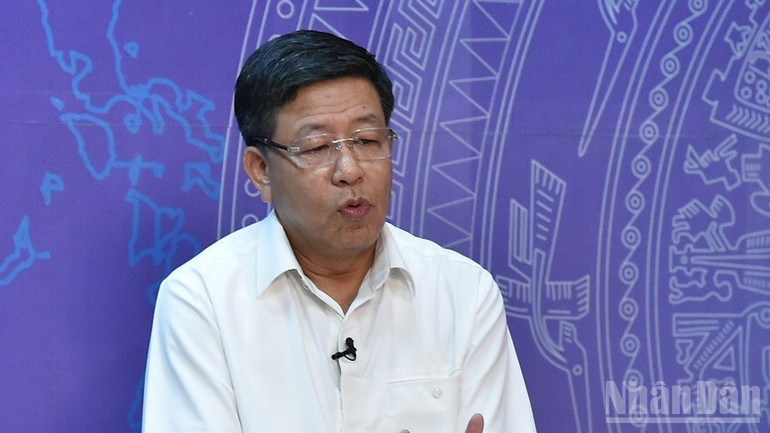 Ông Dương Đức Tuấn: Tình huống đã trở nên cấp bách và những giải pháp cần phải quyết liệt để giải quyết tình trạng này. (Ảnh: VGP) ndo_br_t5-5957.jpg
