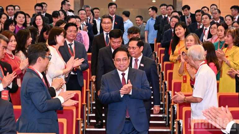 Thủ tướng Chính phủ Phạm Minh Chính tới dự và chỉ đạo Đại hội Đảng bộ Bộ Ngoại giao lần thứ I. (Ảnh: TRẦN HẢI) ndo_br_b3-9447.jpg