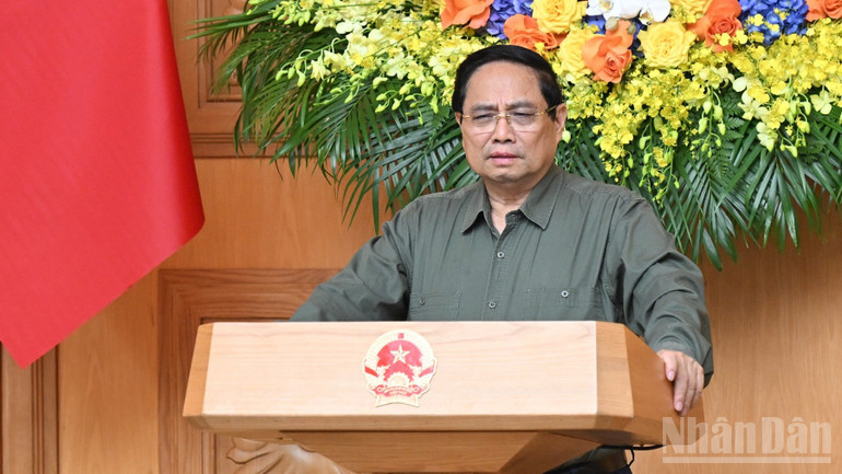 Thủ tướng Chính phủ Phạm Minh Chính phát biểu ý kiến chỉ đạo Phiên họp. (Ảnh: TRẦN HẢI) ndo_br_b8-7627.jpg
