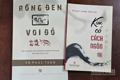 Bìa hai cuốn sách mới của Nhà xuất bản Tổng hợp Thành phố Hồ Chí Minh. (Ảnh: Linh Bảo)