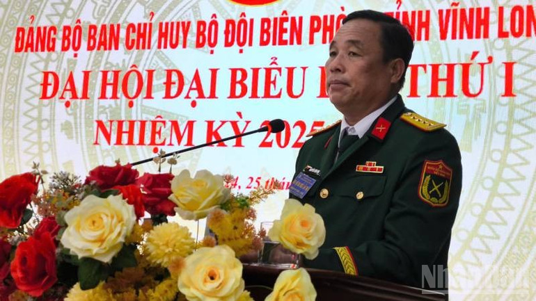 Đại tá Nguyễn Văn Hoa, Chính ủy Bộ Chỉ huy Quân sự tỉnh Vĩnh Long phát biểu chỉ đạo tại Đại hội. (Ảnh: HOÀNG TRUNG) ndo_br_z6839047563387-e22abcc120f65b2e4f90f279c9d50193.jpg