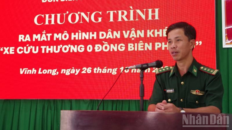 Thượng tá Nguyễn Văn Triều phát biểu tại buổi lễ. ndo_br_4-31.jpg