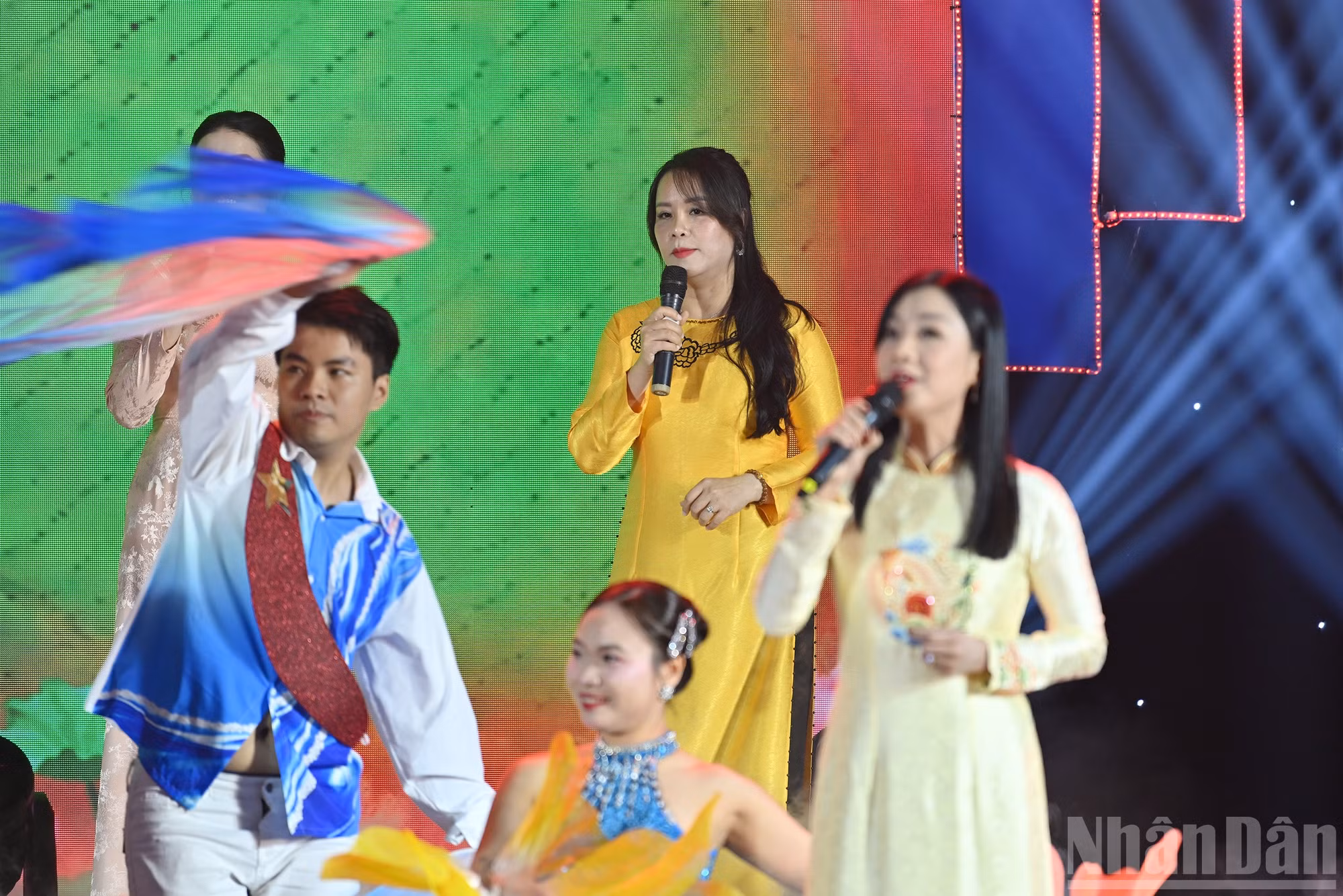 ndo_br_chi-ngoc-1.jpg