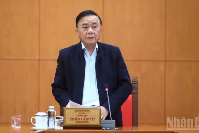 Đồng chí Trần Cẩm Tú, Ủy viên Bộ Chính trị, Thường trực Ban Bí thư. (Ảnh: DUY LINH)