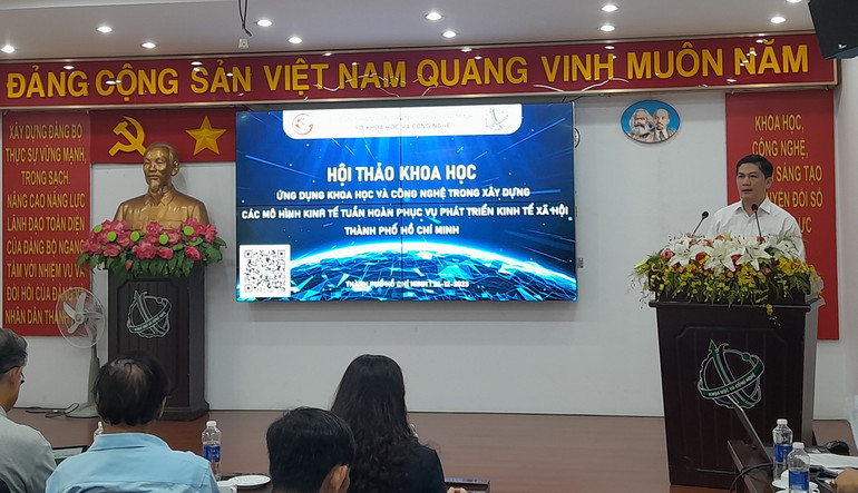 Ông Lê Thanh Minh, Phó Giám đốc Sở Khoa học và Công nghệ Thành phố Hồ Chí Minh phát biểu tại hội thảo. Ông Lê Thanh Minh, Phó Giám đốc Sở Khoa học và Công nghệ Thành phố Hồ Chí Minh phát biểu tại hội thảo.