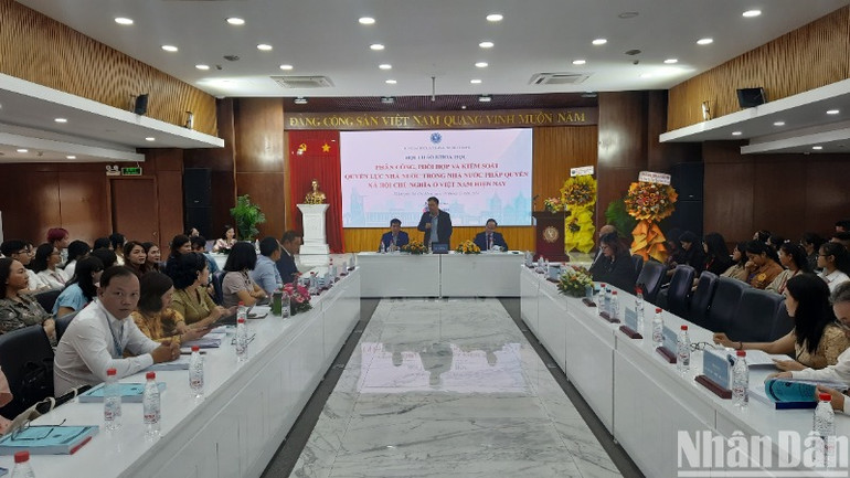 Quang cảnh hội thảo.