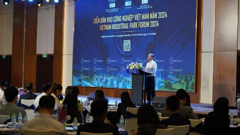 Đại biểu phát biểu tại Diễn đàn.