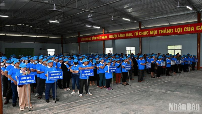 Các cơ quan, đơn vị tham gia Lễ phát động phòng, chống tảo hôn và hôn nhân cận huyết thống.