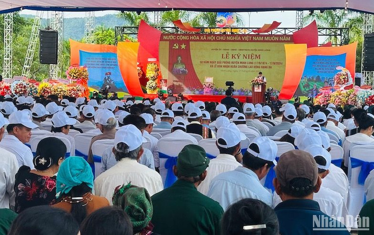 Lễ kỷ niệm 50 năm Ngày giải phóng huyện Minh Long