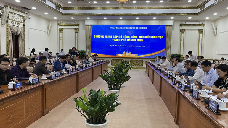 Quang cảnh gặp gỡ cộng đồng đổi mới sáng tạo Thành phố Hồ Chí Minh.