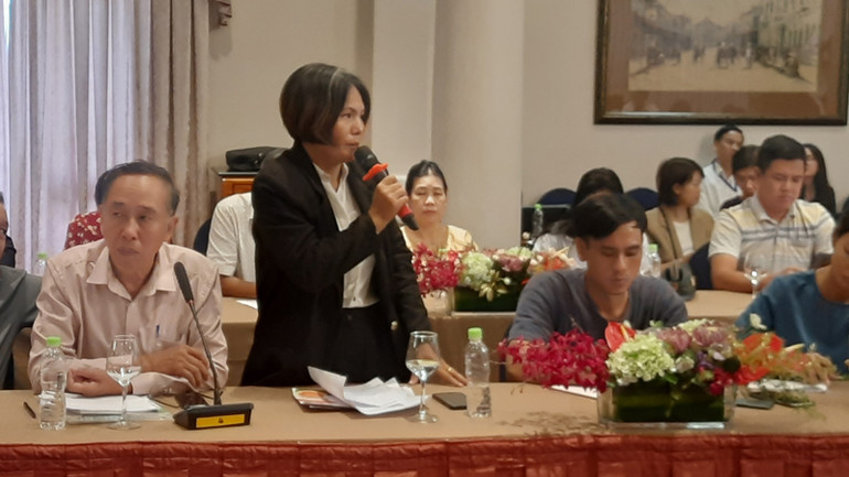 Đại diện hợp tác xã nông nghiệp nêu các vấn đề vướng mắc đến Ban tổ chức.