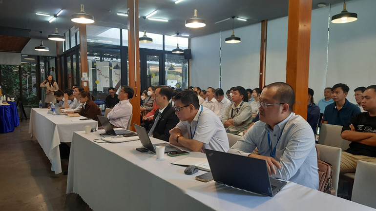 Các đại biểu tham dự Hội thảo "Phương pháp tính toán, quản lý phát thải khí nhà kính".