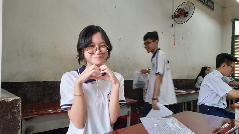 Gửi lời yêu thương đến tất cả thí sinh tham gia Kỳ thi tốt nghiệp trung học phổ thông năm 2024.