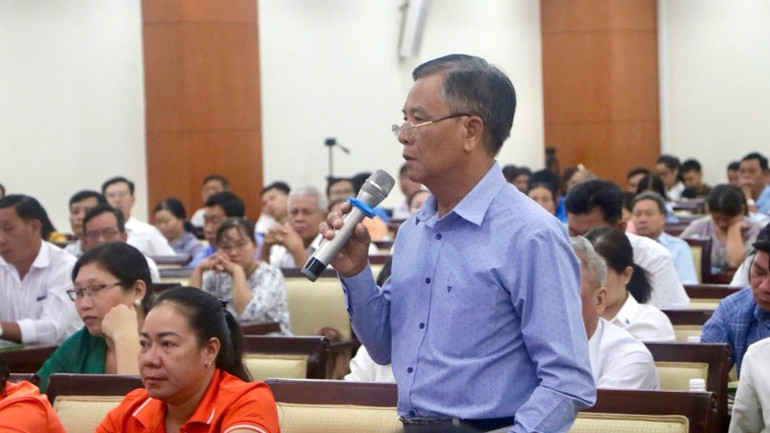 Hội viên Hội Nông dân Thành phố Hồ Chí Minh phát biểu tại buổi đối thoại.