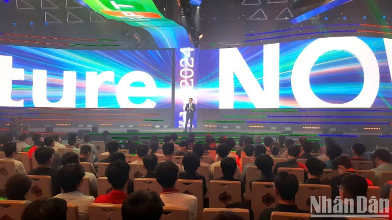 Quang cảnh hội thảo công nghệ.