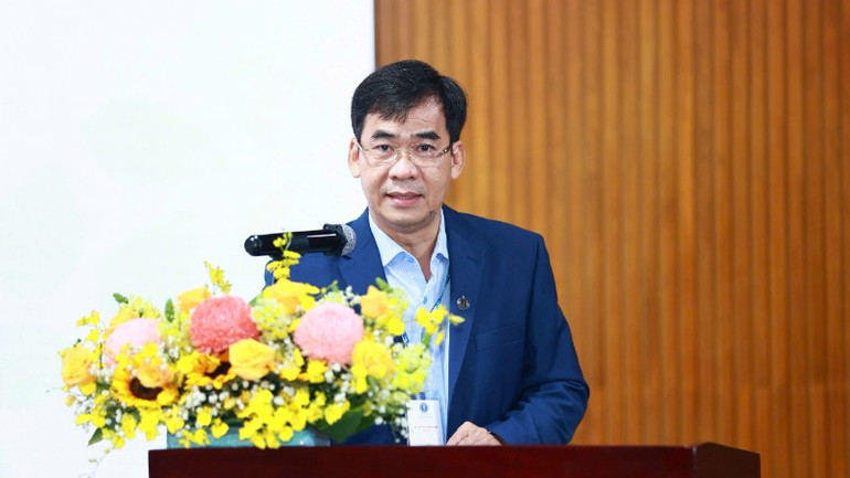 Tiến sĩ Lê Trường Sơn, Hiệu trưởng Trường đại học Luật Thành phố Hồ Chí Minh phát biểu tại lễ ra mắt.