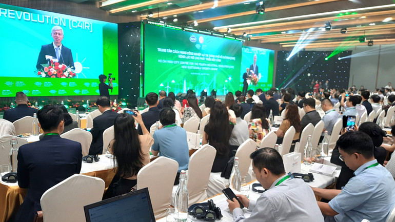 Quang cảnh hội thảo. Quang cảnh hội thảo.