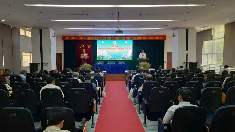 Quang cảnh tọa đàm.