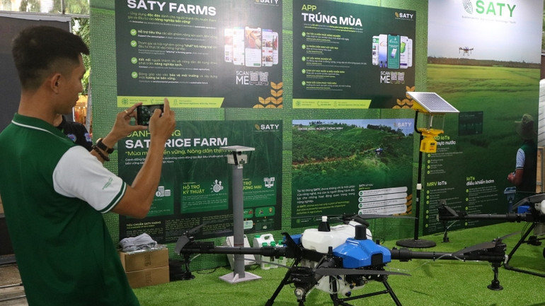 Trưng bày các công nghệ tại Techmart 2024.