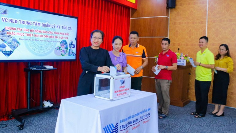 Trung tâm Quản lý Ký túc xá Đại học Quốc gia Thành phố Hồ Chí Minh tổ chức phát động quyên góp ủng hộ đồng bào các tỉnh phía bắc bị thiệt hại do cơn bão số 3 gây ra. (Ảnh KTX)