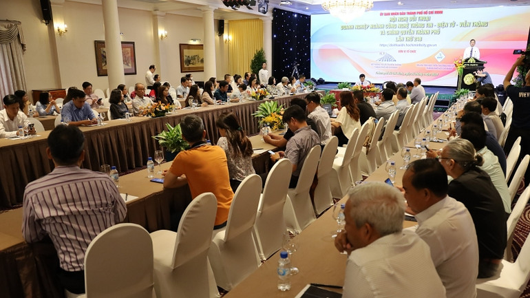 Quang cảnh buổi đối thoại.