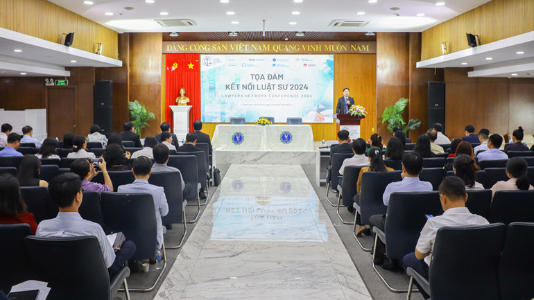 Quang cảnh tọa đàm.