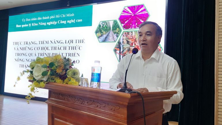 Đại biểu phát biểu tại hội thảo.