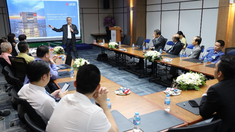 Quang cảnh hội thảo.