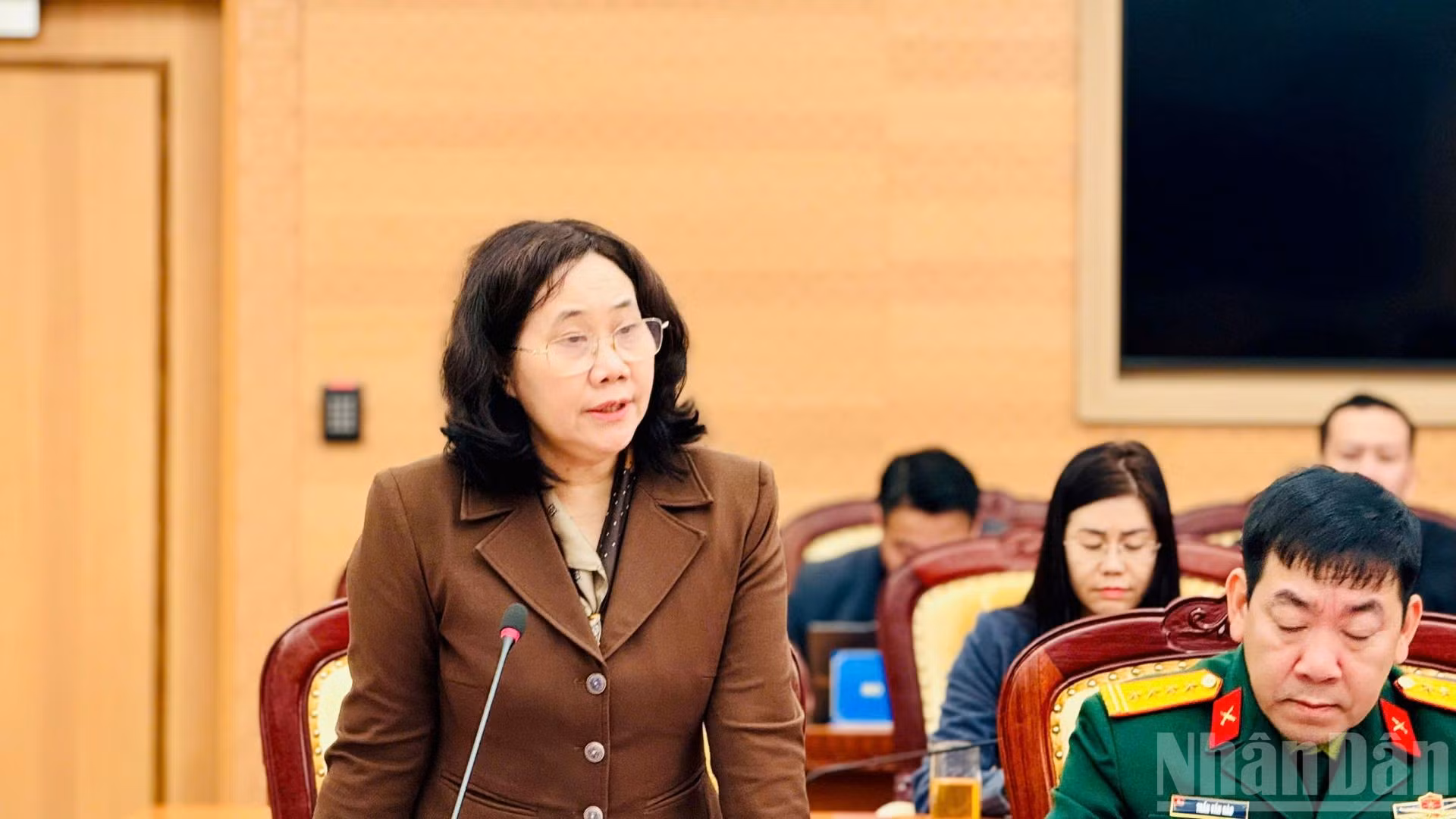 ndo_br_hntdt1-bahuong.jpg