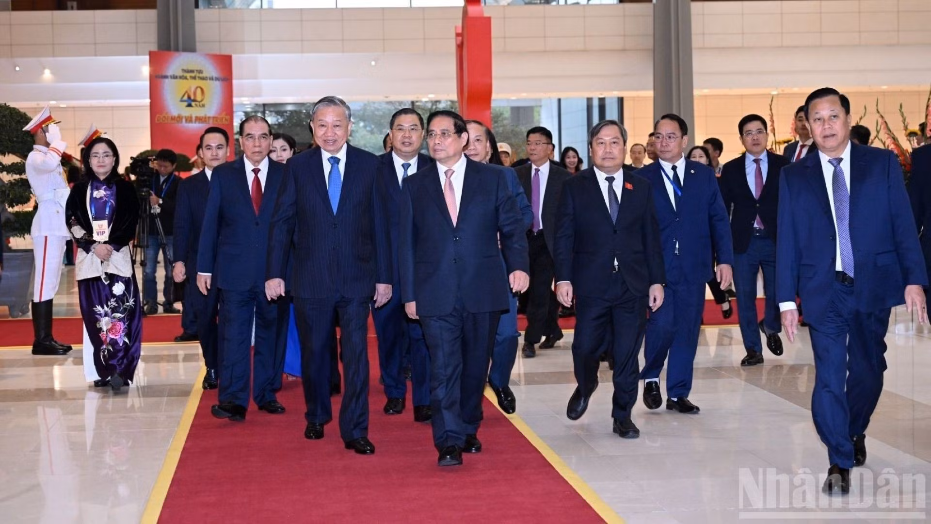 Các đồng chí lãnh đạo Đảng, Nhà nước tham dự Đại hội Thi đua yêu nước lần thứ XI.