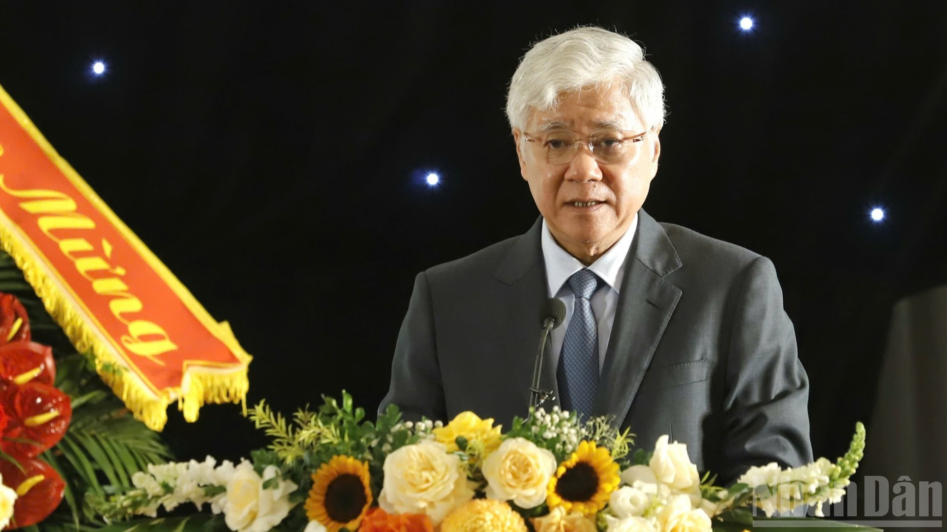 Đồng chí Đỗ Văn Chiến, Ủy viên Bộ Chính trị, Bí thư Trung ương Đảng, Bí thư Đảng đoàn, Chủ tịch Ủy ban Trung ương Mặt trận Tổ quốc Việt Nam phát biểu chỉ đạo. (Ảnh: PHẠM HƯNG)