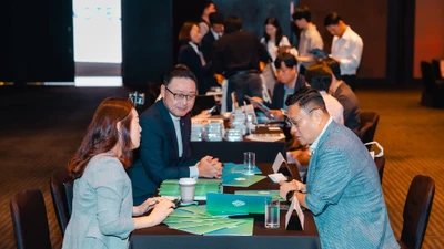 Các doanh nghiệp du lịch Việt Nam và Hàn Quốc trao đổi hợp tác. (Ảnh: Ban Tổ chức)