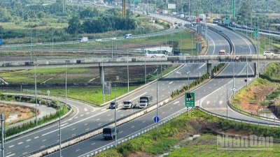 Một đoạn tuyến dự án đường cao tốc Trung Lương-Mỹ Thuận.