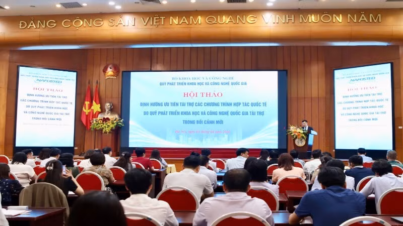 Hội thảo có sự tham gia của các nhà khoa học và chuyên gia trong các lĩnh vực công nghệ chiến lược.