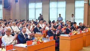 Bí thư Đảng ủy Quốc hội, Chủ tịch Quốc hội Trần Thanh Mẫn và các đại biểu dự Đại hội. (Ảnh DUY LINH)
