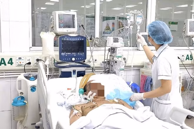 Bệnh nhân diễn biến nhanh do mắc thủy đậu. 