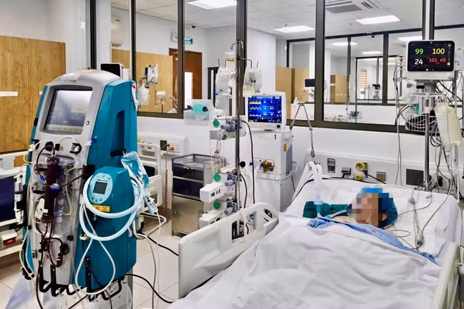 Bệnh nhân nằm điều trị tại Bệnh viện 19-8.