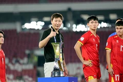 Thầy trò HLV Kim Sang-sik vô địch U23 Đông Nam Á 2025. Ảnh | VFF