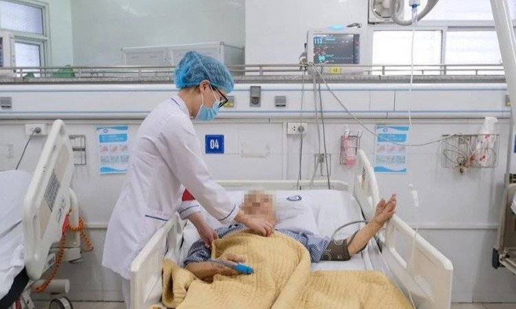 Bệnh nhân đái tháo đường nhập viện cấp cứu do biến chứng nặng. (Ảnh minh họa)