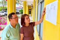 Lịch tiếp công dân được công bố tại trụ sở Đảng ủy phường Hiệp Thành, tỉnh Cà Mau để người dân nắm rõ.