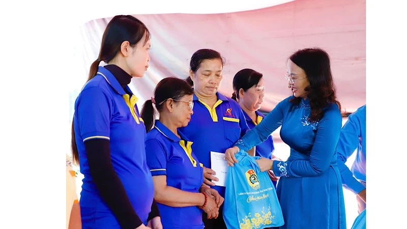 Cần Thơ nâng cao đời sống công nhân khu công nghiệp