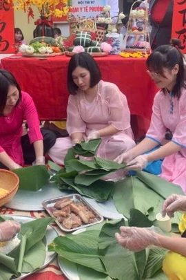 [Video] Ngày hội Bánh chưng xanh đem không khí Tết đến thật gần