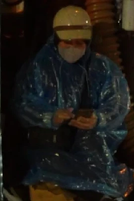 Nhịp sống lao động trong đêm đông Hà Nội