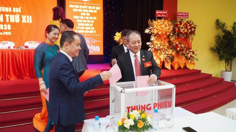Đảng bộ Bệnh viện Trung ương Huế tổ chức thành công Đại hội lần thứ XII, nhiệm kỳ 2025-2030. dai-hoi-dang-bo-bvtw-hue-9701.jpg