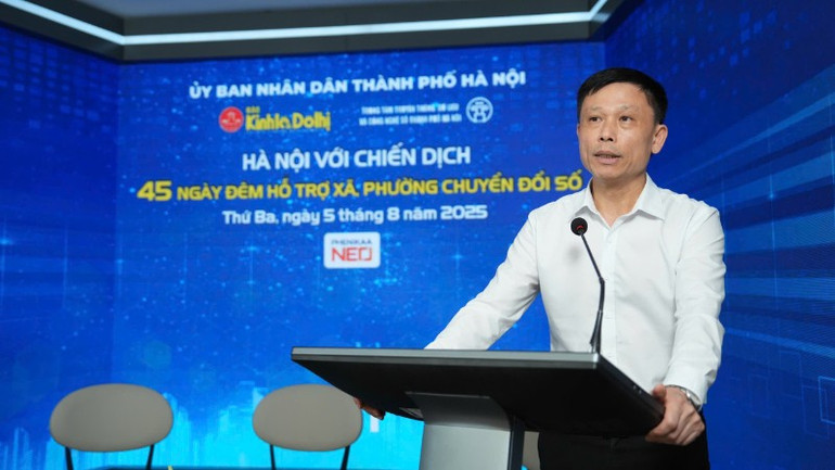 Tổng Biên tập Báo Kinh tế và Đô thị Nguyễn Thành Lợi trao đổi tại tọa đàm. 58cds2-3263.jpg
